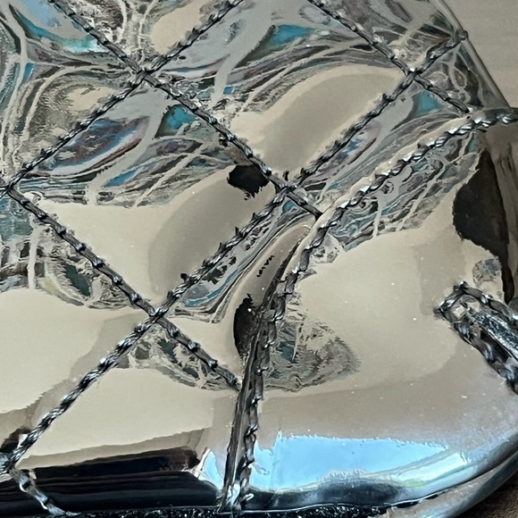 Burberry Quilted Black Patent Leather Key Card Coin Pouch - Picture 10 of 12